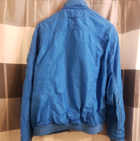 Outerwear - Picture 4 of 4